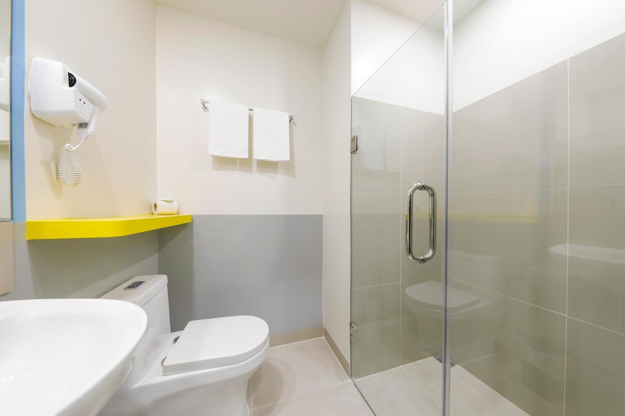 Hop Inn Hotel Davao City Kültér fotó